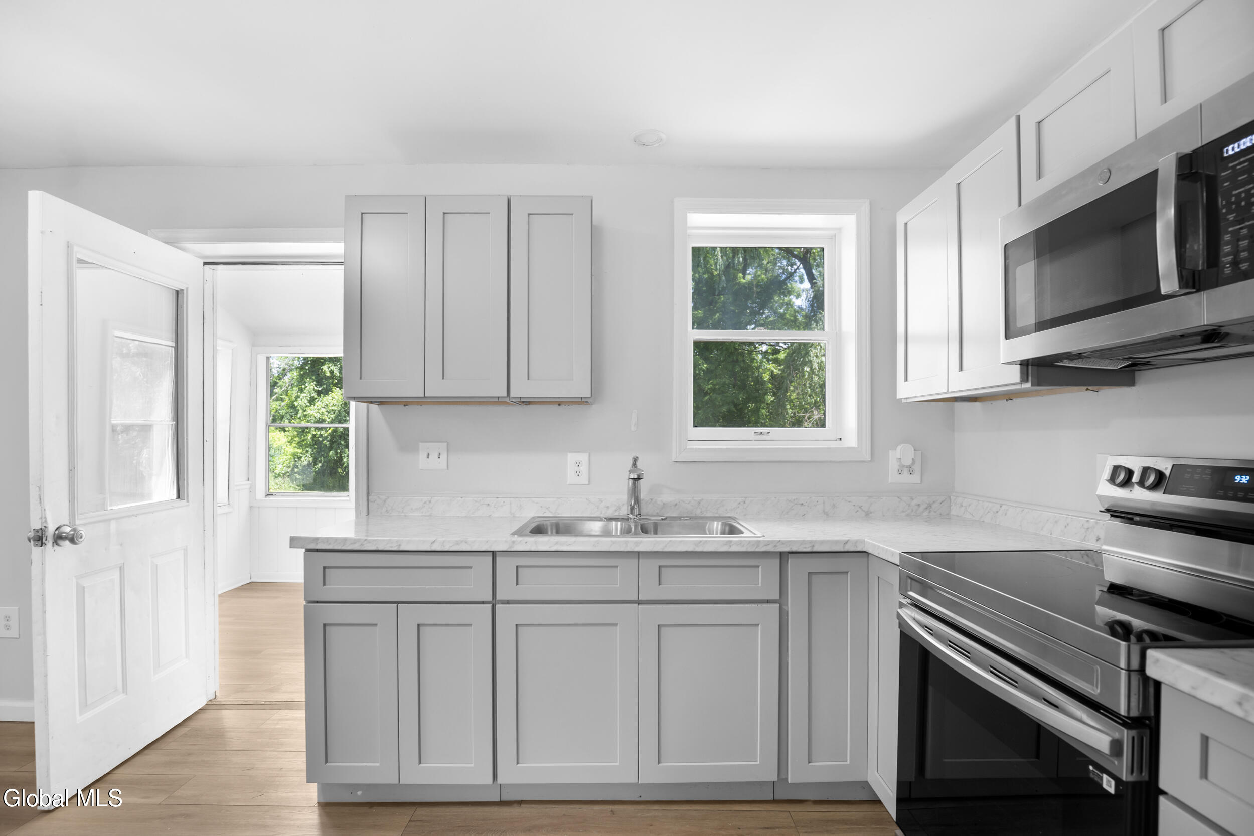 545 Knickerbocker Road Schodack Landing NY 12156