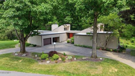 5 Newell Court Albany NY 12204