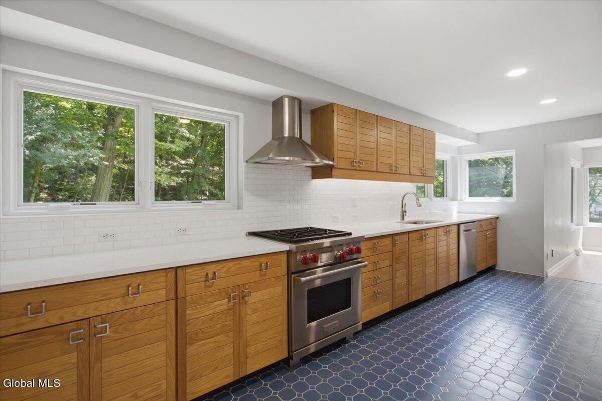 5 Newell Court Albany NY 12204