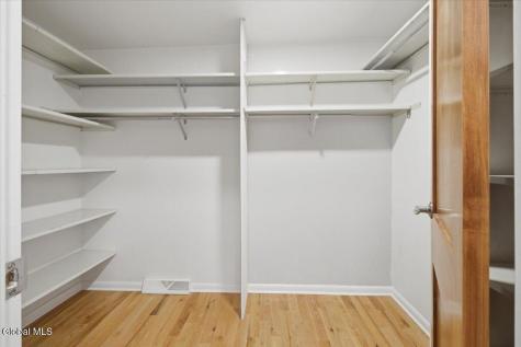 5 Newell Court Albany NY 12204