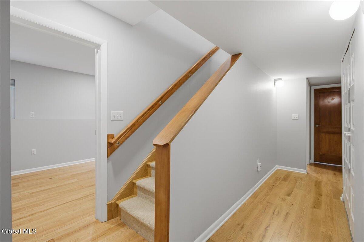 5 Newell Court Albany NY 12204