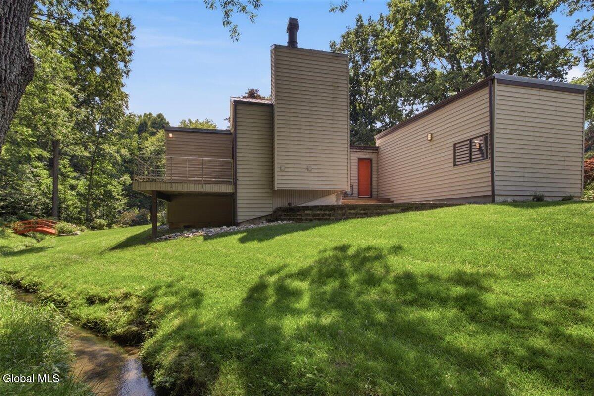 5 Newell Court Albany NY 12204