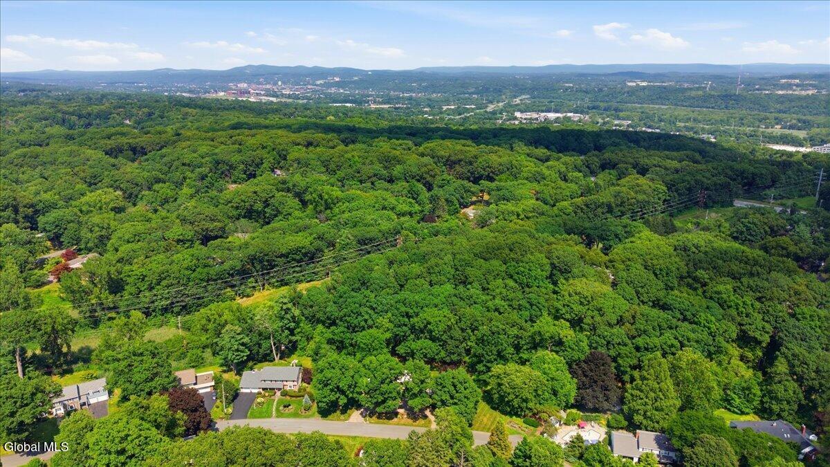 5 Newell Court Albany NY 12204