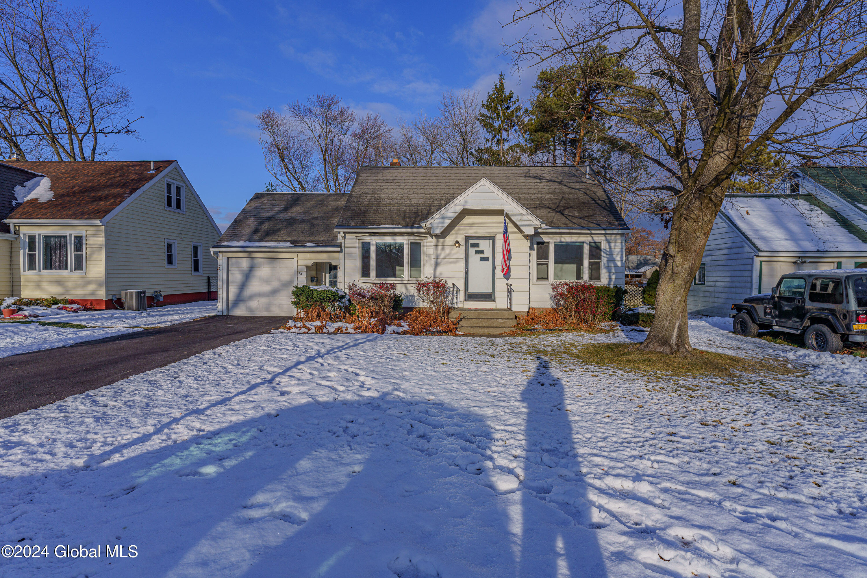 36 Marion Boulevard Glenville NY 12302