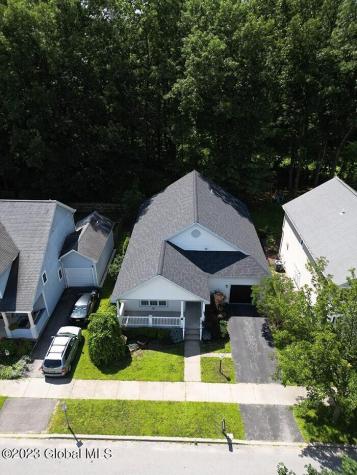 23 Thoroughbred Drive Saratoga Springs NY 12866