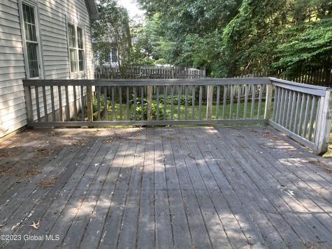 23 Thoroughbred Drive Saratoga Springs NY 12866