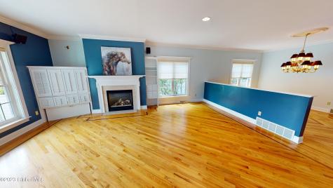 23 Thoroughbred Drive Saratoga Springs NY 12866