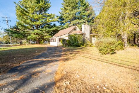 1557 County Highway 107 Amsterdam NY 12010