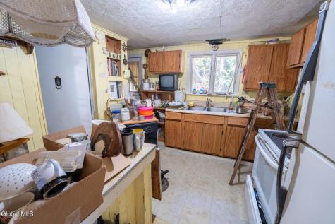 1557 County Highway 107 Amsterdam NY 12010