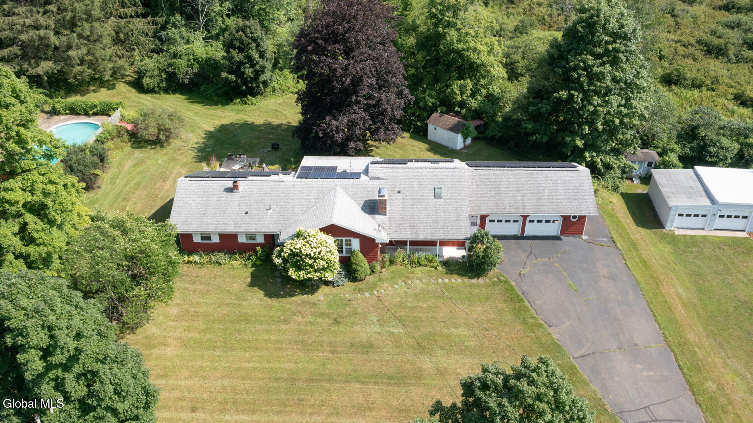412 Mcclellan Road Nassau NY 12123