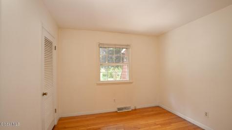 412 Mcclellan Road Nassau NY 12123