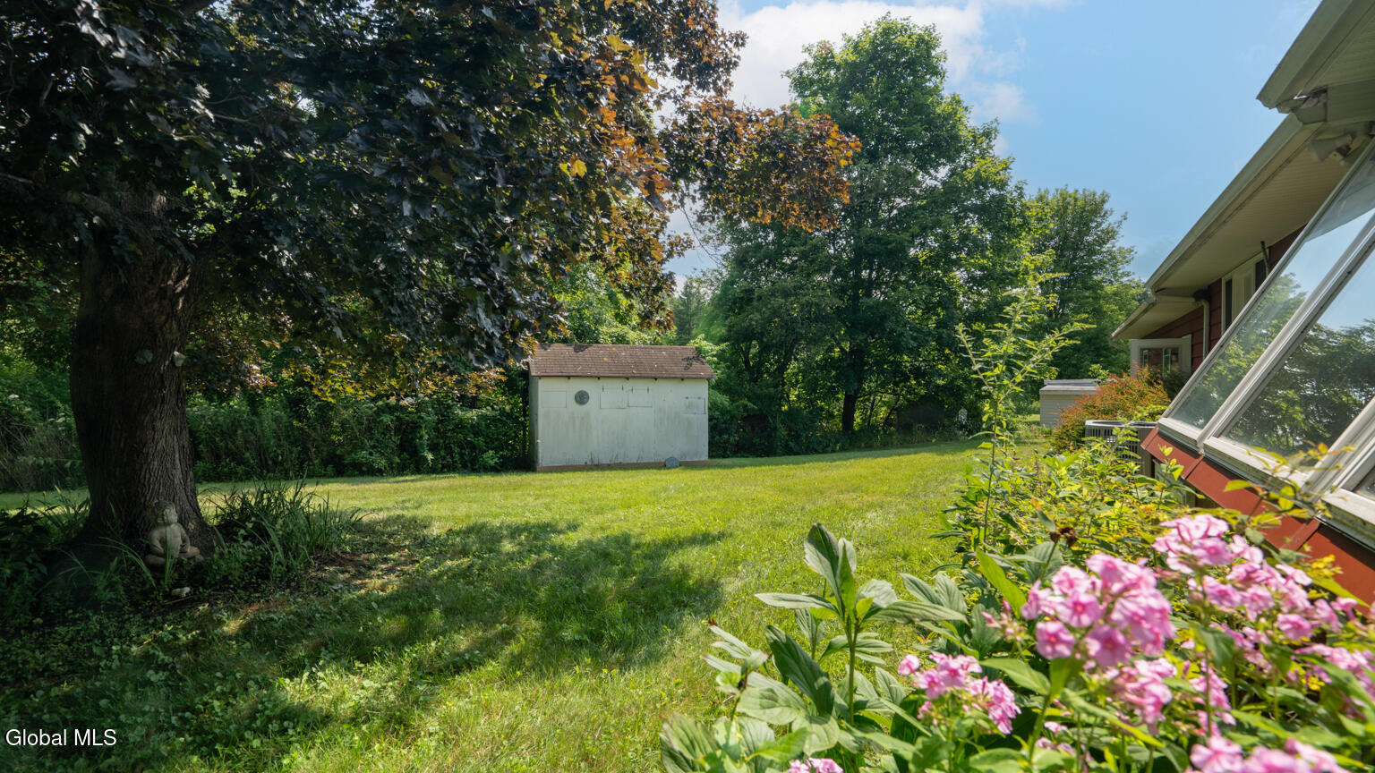 412 Mcclellan Road Nassau NY 12123