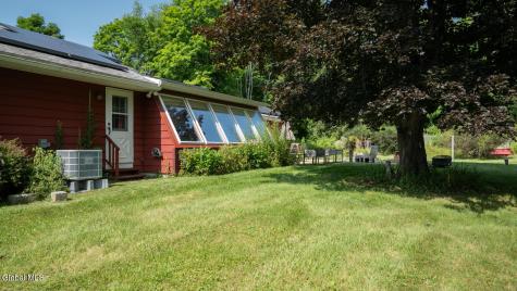 412 Mcclellan Road Nassau NY 12123