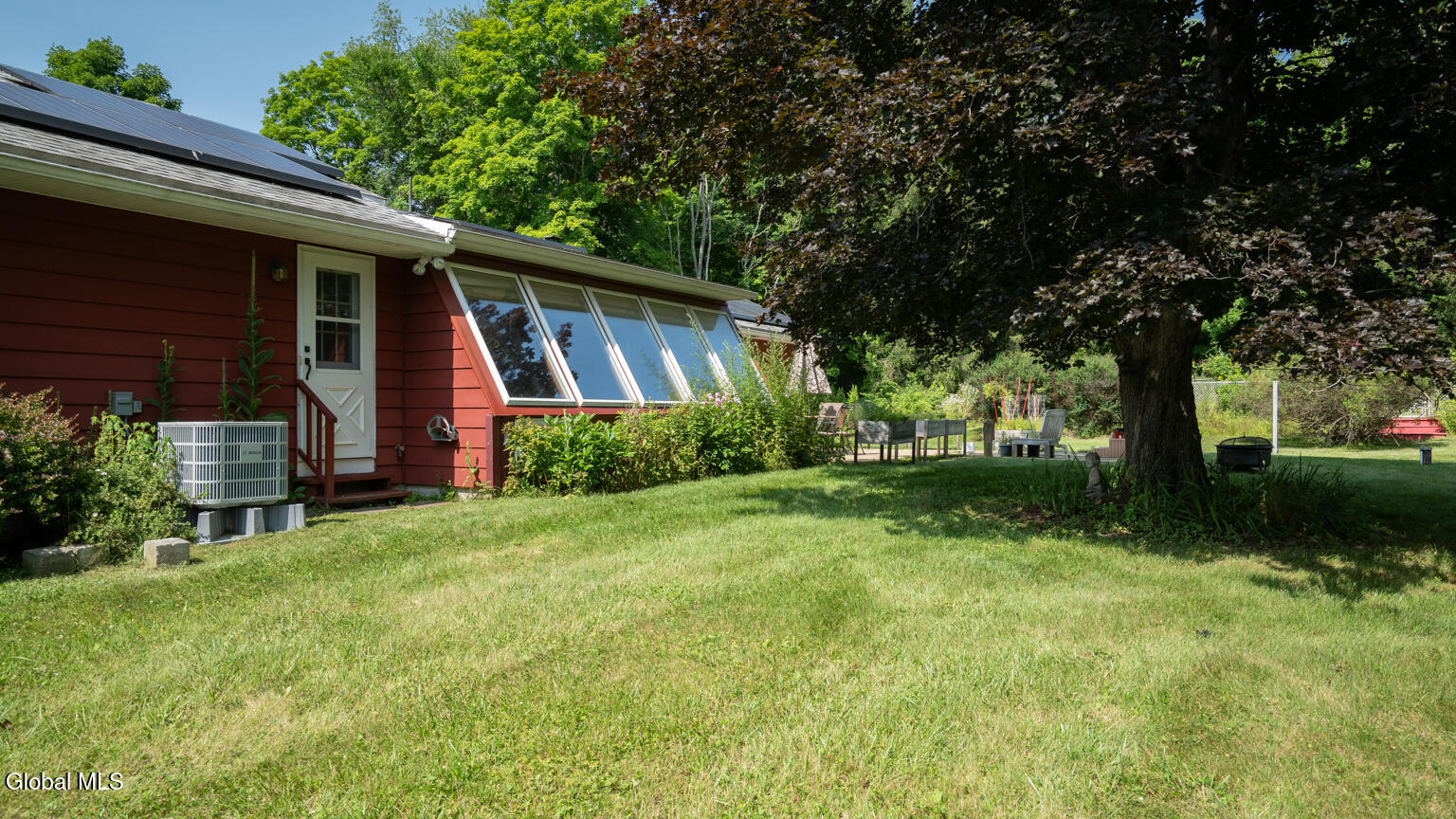 412 Mcclellan Road Nassau NY 12123