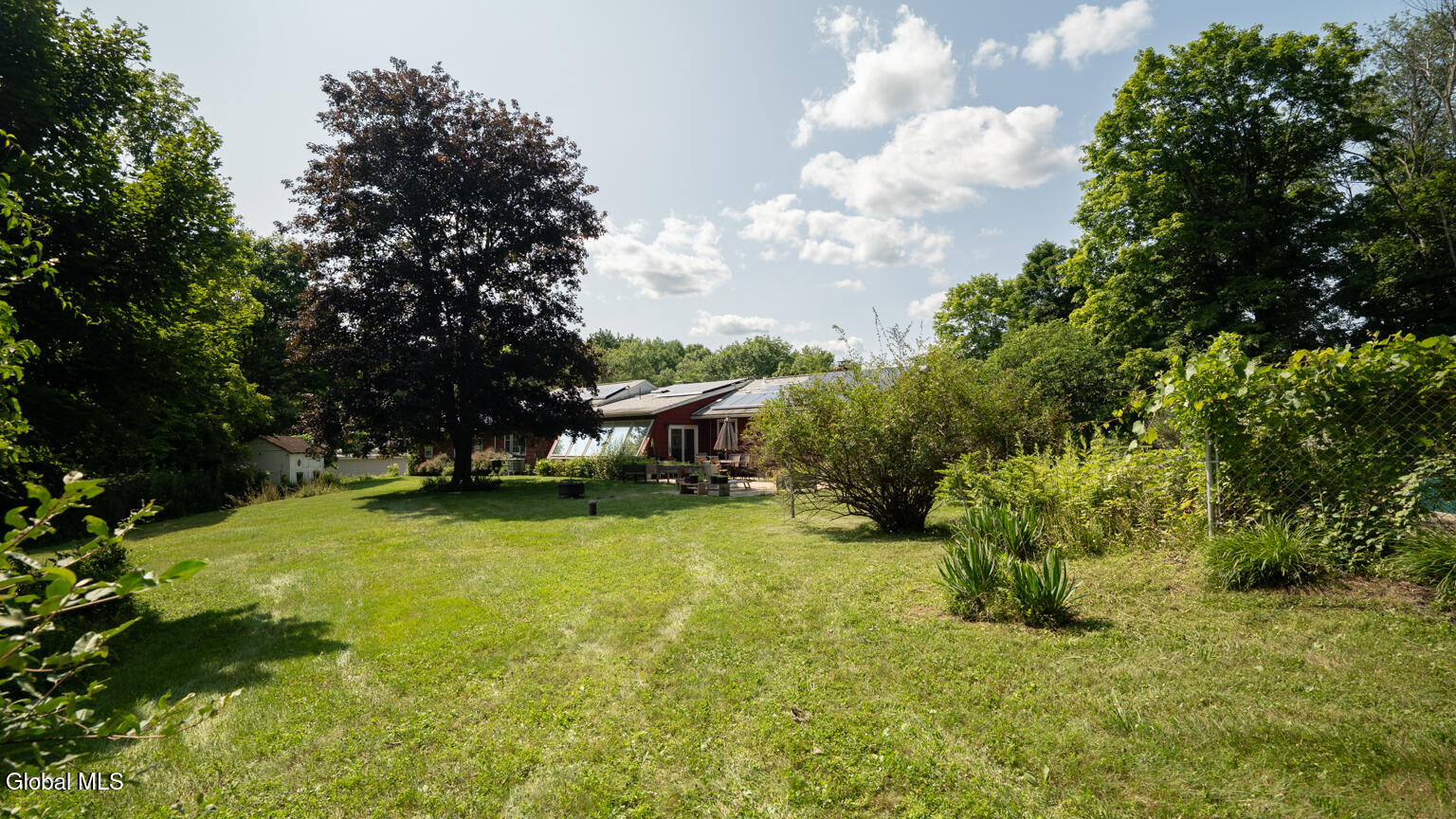 412 Mcclellan Road Nassau NY 12123