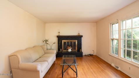 412 Mcclellan Road Nassau NY 12123