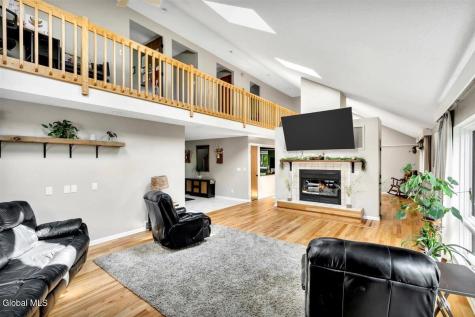 758 Feura Bush Road Delmar NY 12054