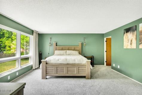 758 Feura Bush Road Delmar NY 12054
