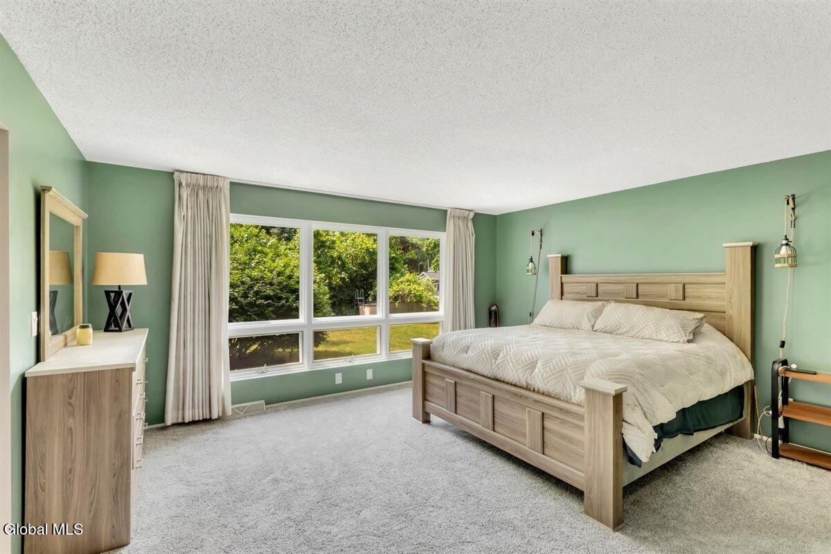 758 Feura Bush Road Delmar NY 12054