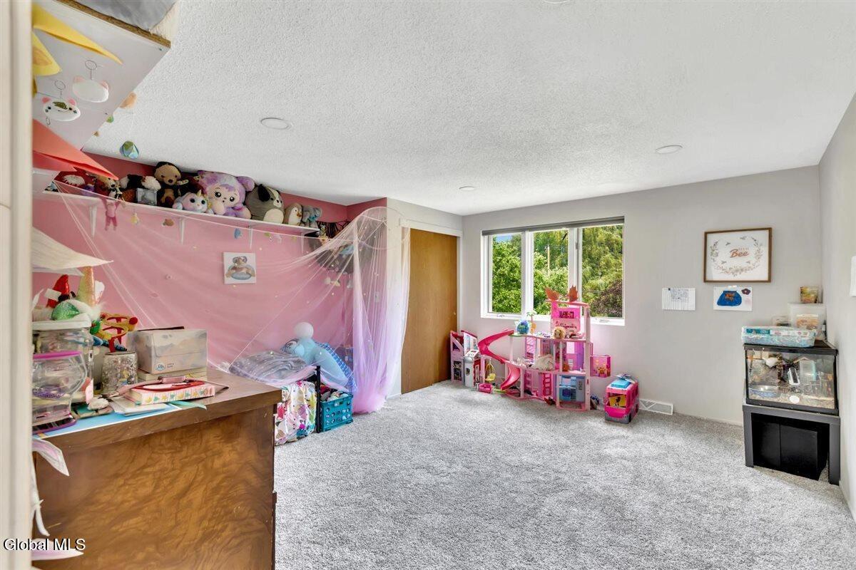 758 Feura Bush Road Delmar NY 12054