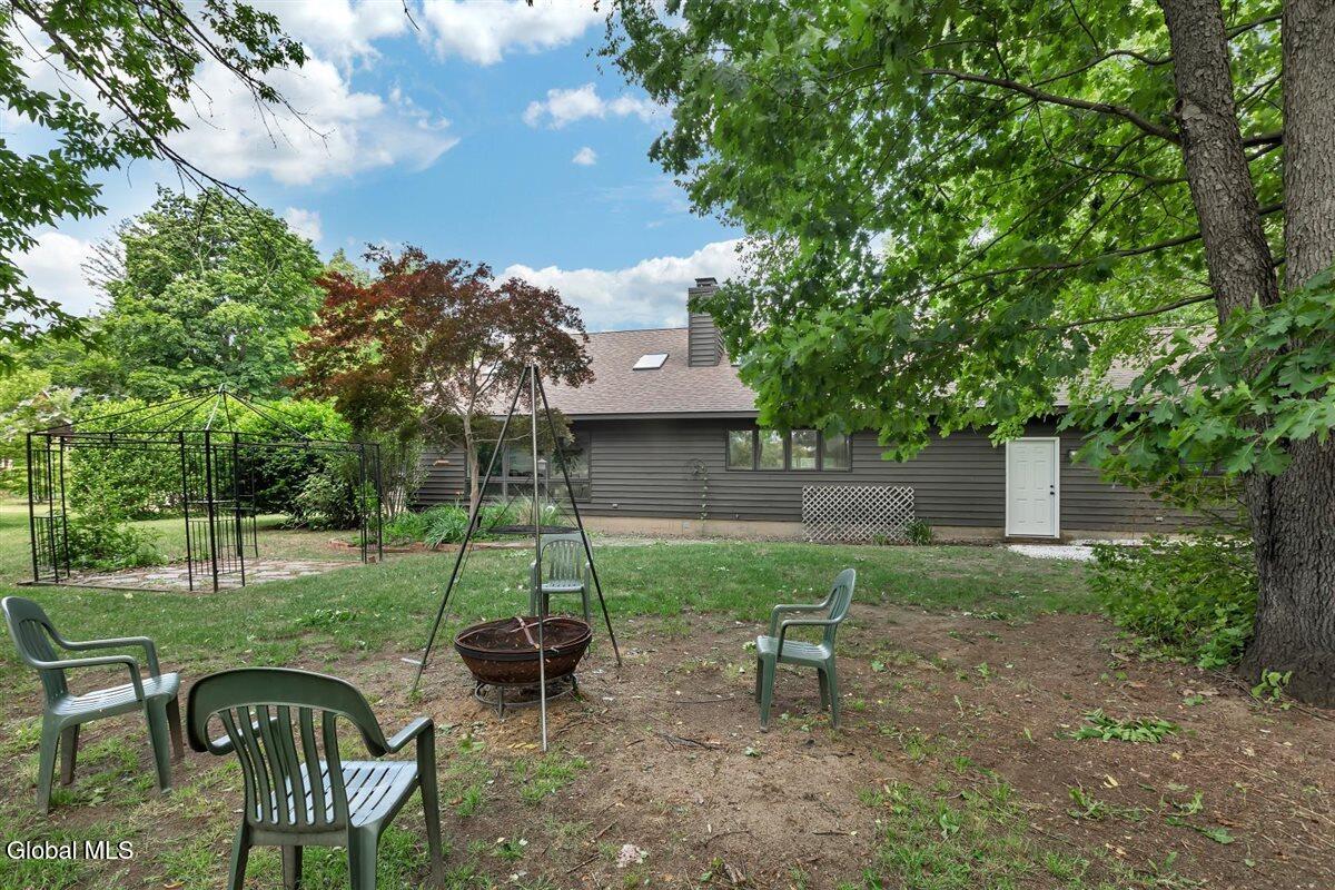 758 Feura Bush Road Delmar NY 12054