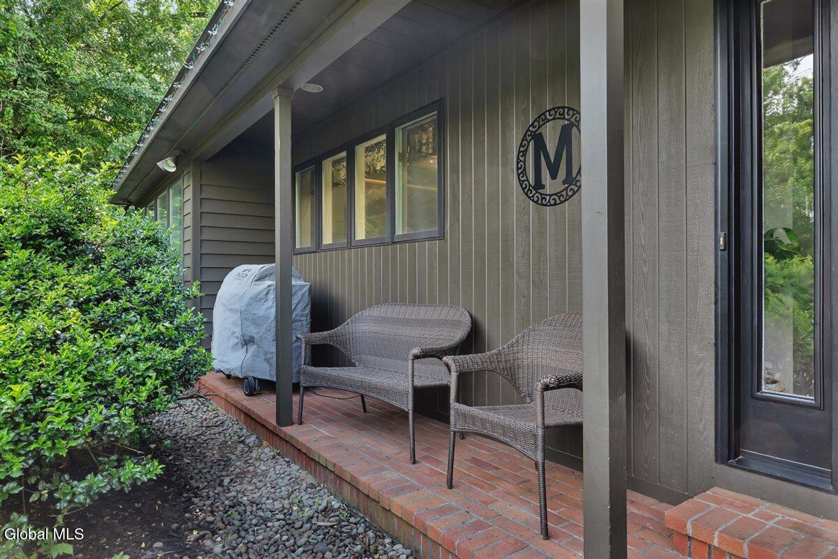 758 Feura Bush Road Delmar NY 12054