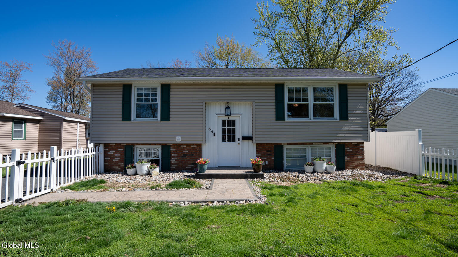 54 New York Avenue Rensselaer NY 12144