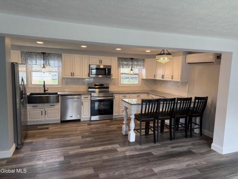 54 New York Avenue Rensselaer NY 12144