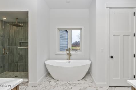 13 Pinecrest Drive Niskayuna NY 12309