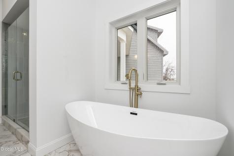 13 Pinecrest Drive Niskayuna NY 12309