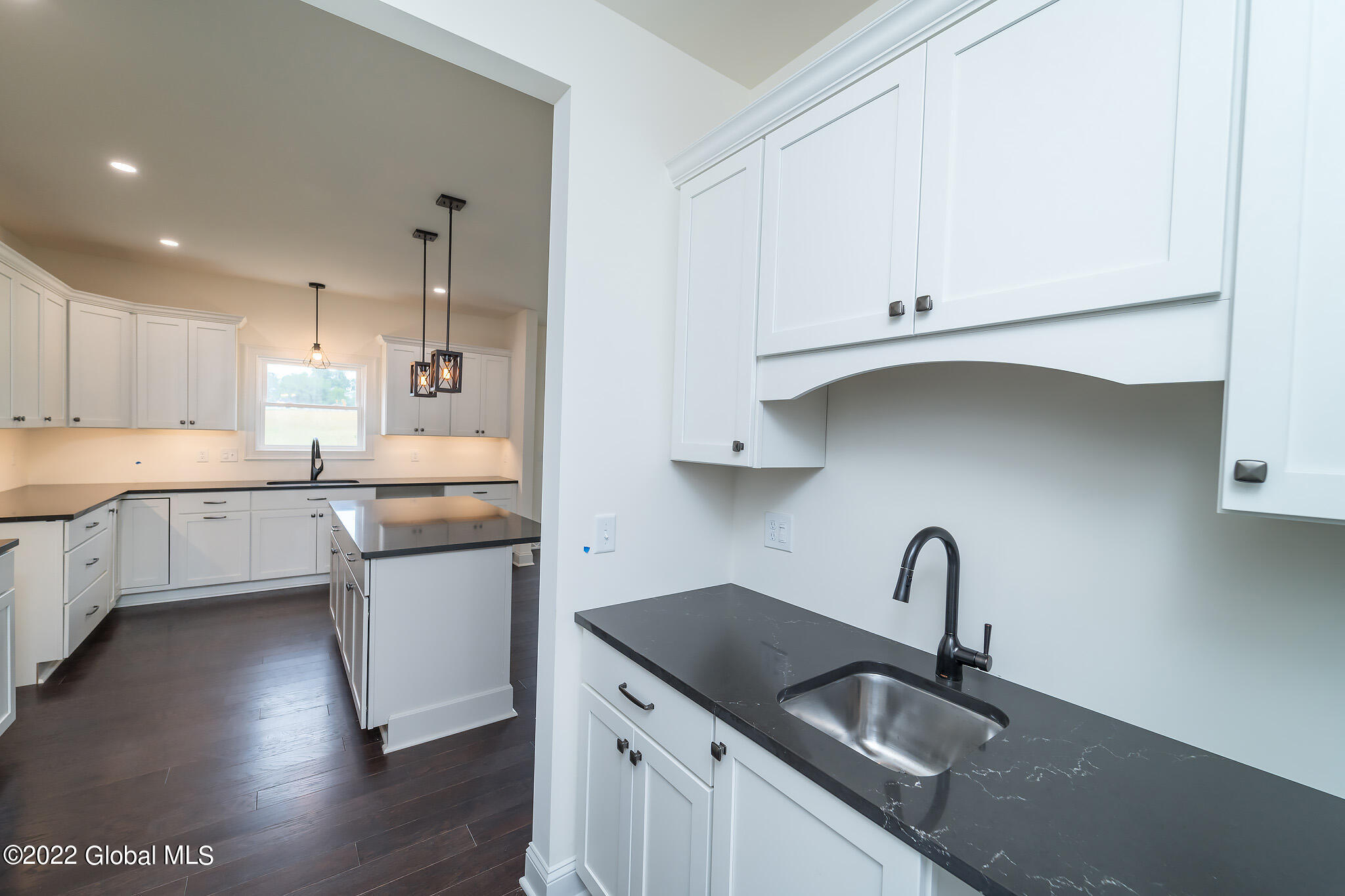 8 Creek Road Rensselaer NY 12198