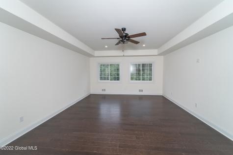 8 Creek Road Rensselaer NY 12198