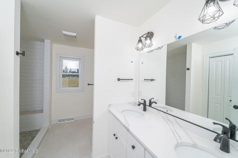 8 Creek Road Rensselaer NY 12198