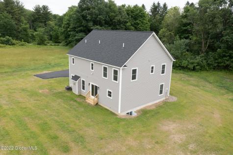 8 Creek Road Rensselaer NY 12198
