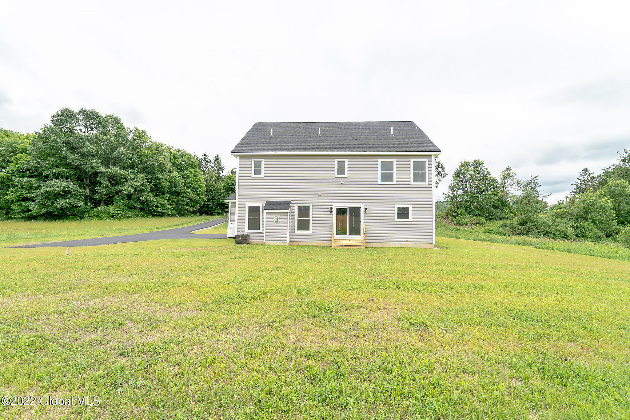8 Creek Road Rensselaer NY 12198