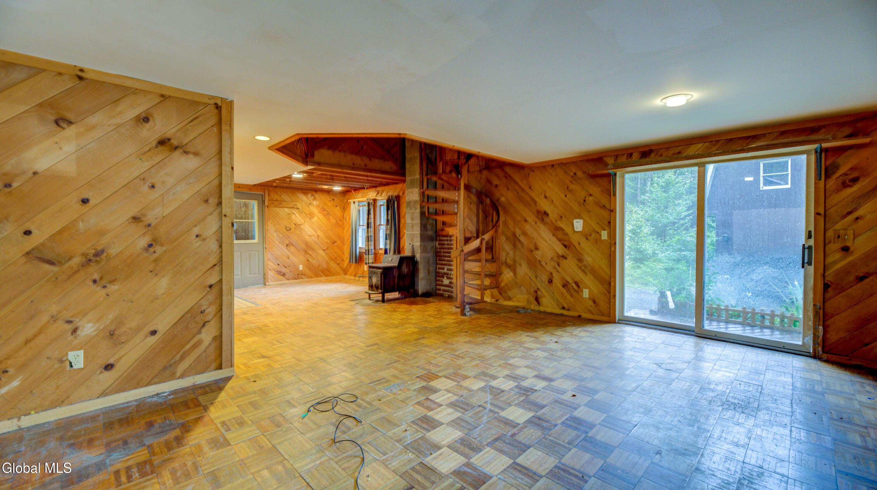 612 S Shore Road Speculator NY 12164