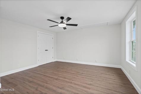 16 Broad Street Waterford NY 12188