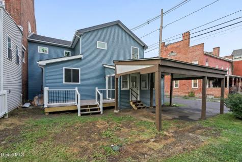 16 Broad Street Waterford NY 12188