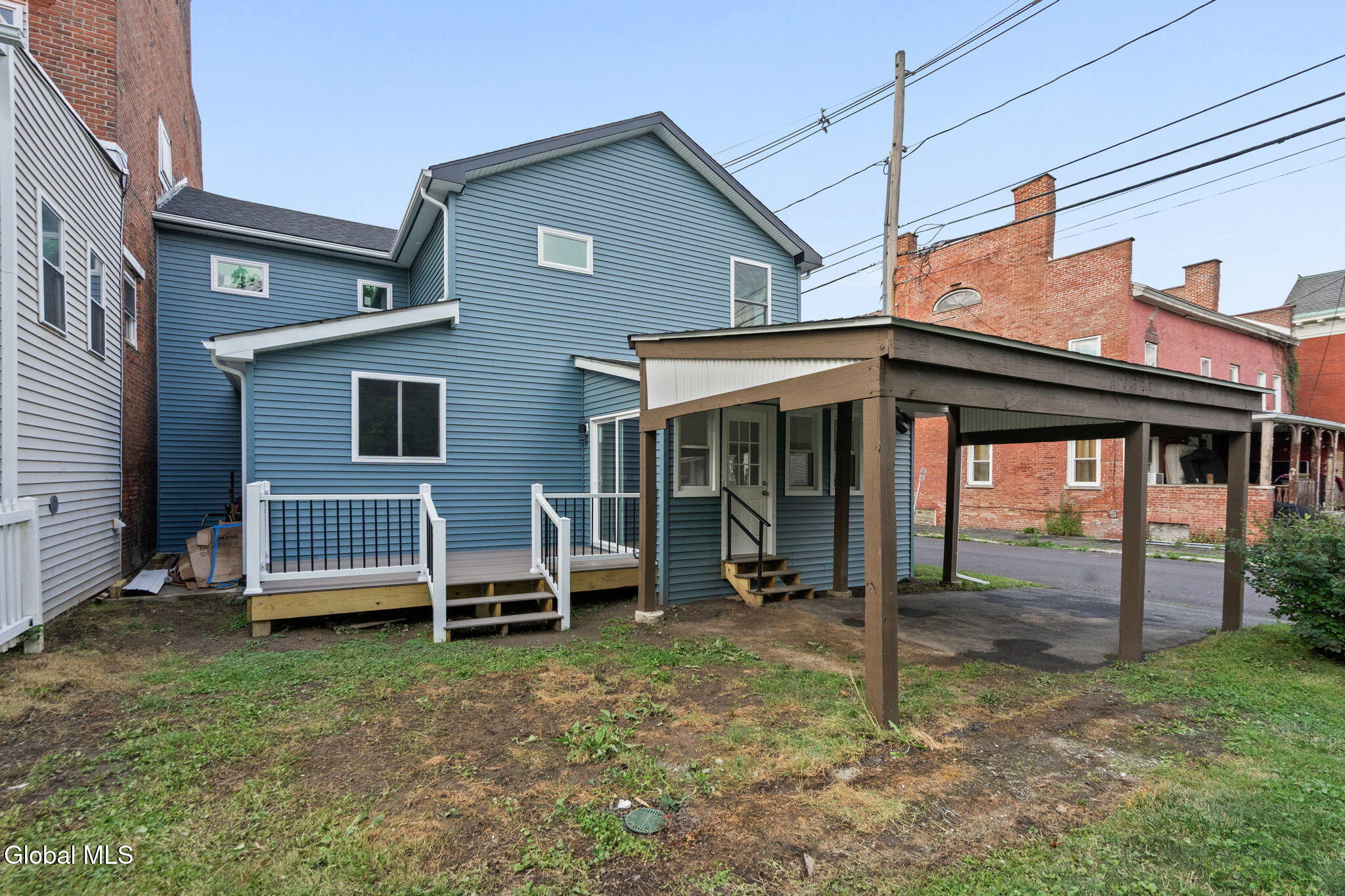 16 Broad Street Waterford NY 12188