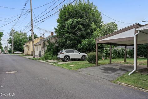 16 Broad Street Waterford NY 12188