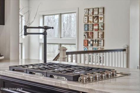 4 Brookhaven Court Saratoga Springs NY 12866