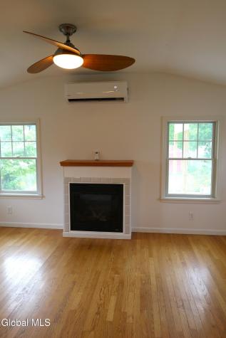 525 Orlinda Avenue Schenectady NY 12302