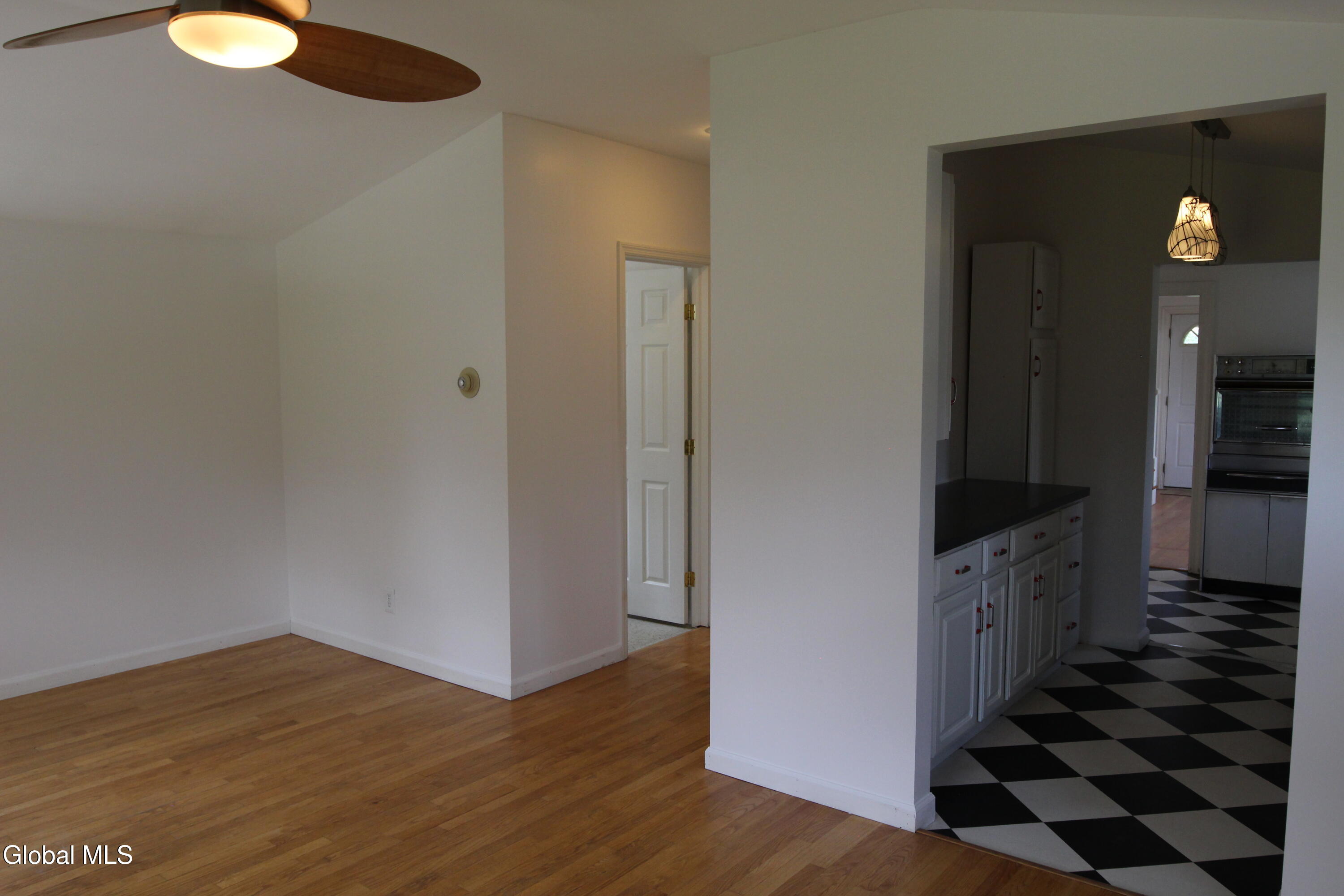 525 Orlinda Avenue Schenectady NY 12302
