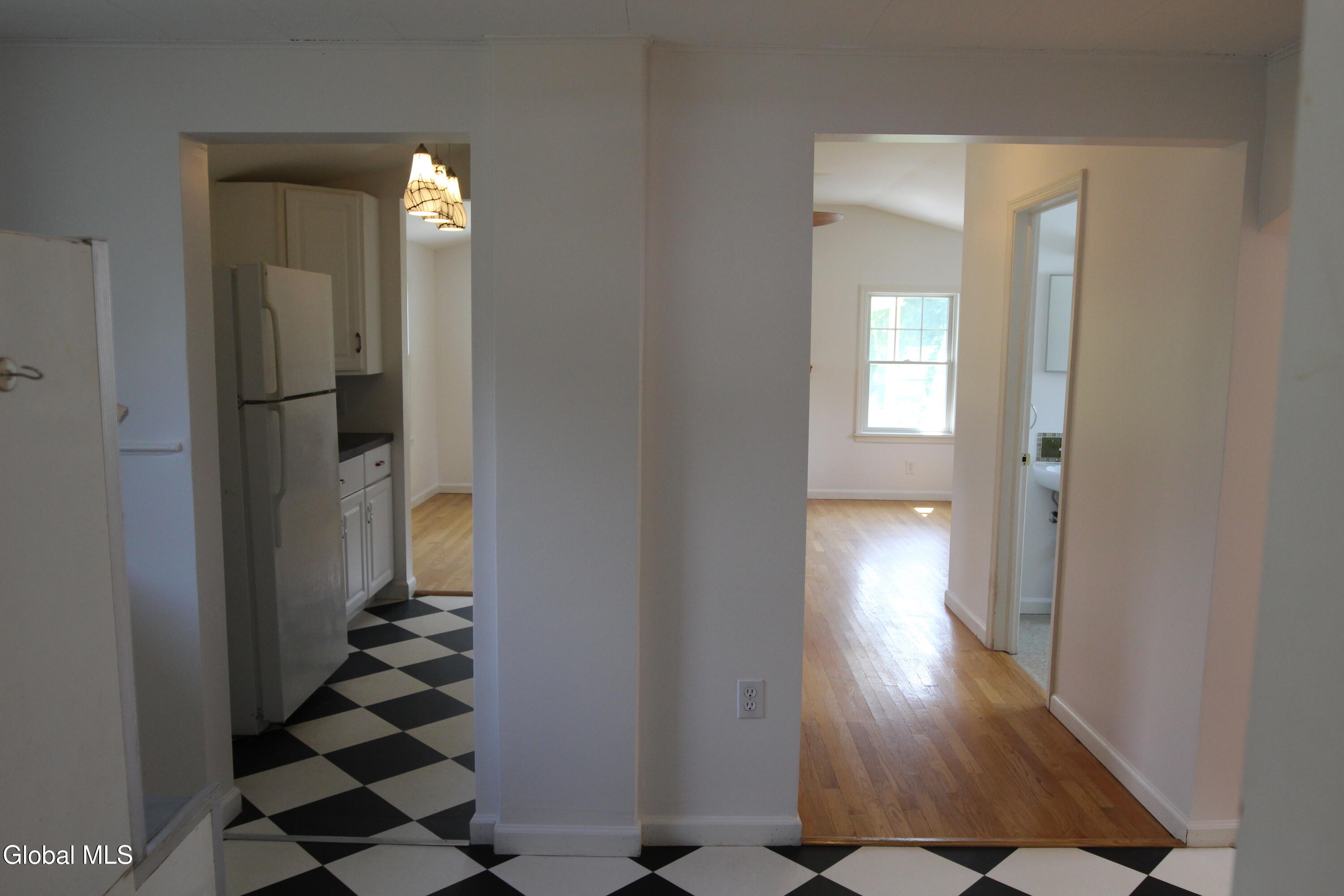525 Orlinda Avenue Schenectady NY 12302