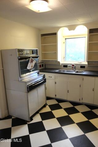 525 Orlinda Avenue Schenectady NY 12302