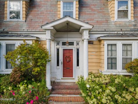 919 Myrtle Avenue Albany NY 12208