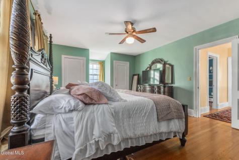 919 Myrtle Avenue Albany NY 12208