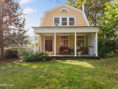 919 Myrtle Avenue Albany NY 12208