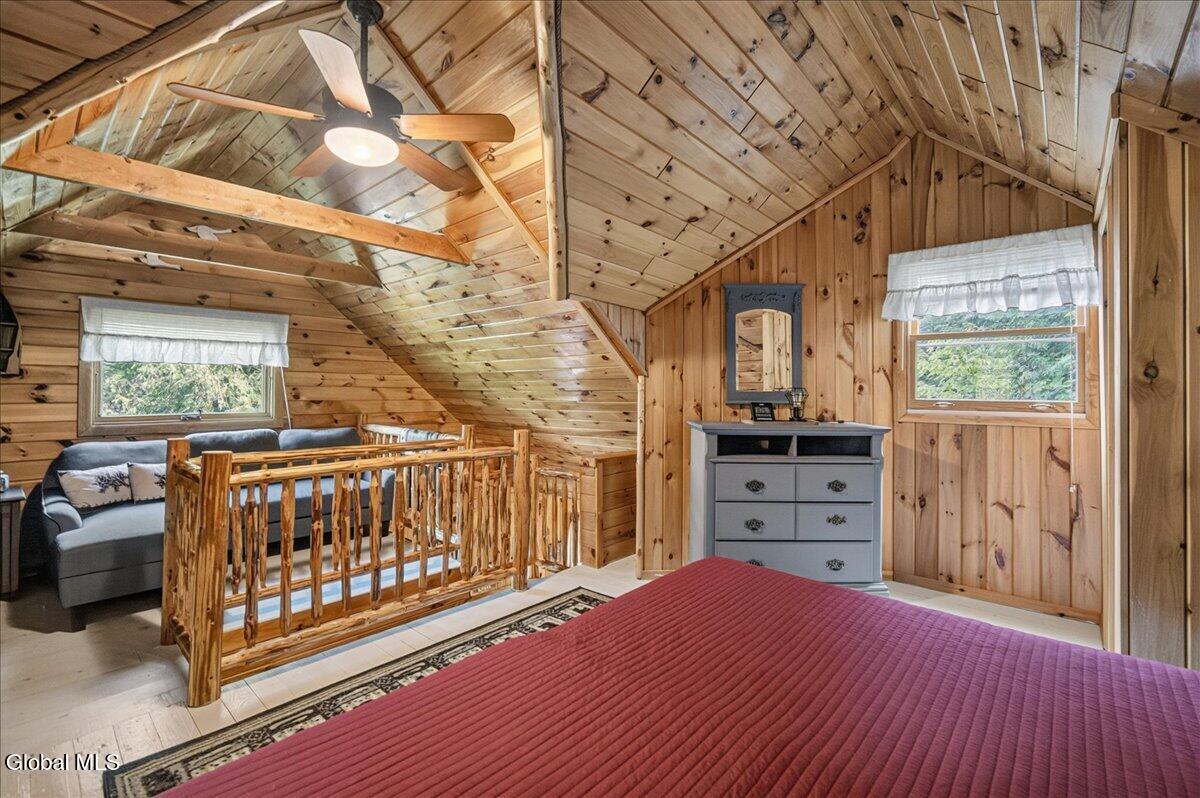 48 Whits End Way Schroon Lake NY 12870