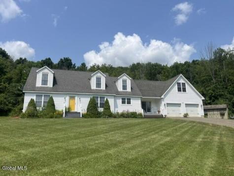 140 Berry Lane Cobleskill NY 12043